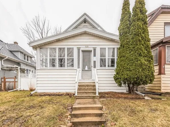 2136 South 69th STREET, West Allis, WI 53219