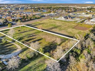 1507 Salem Rd, Victoria, TX 77904