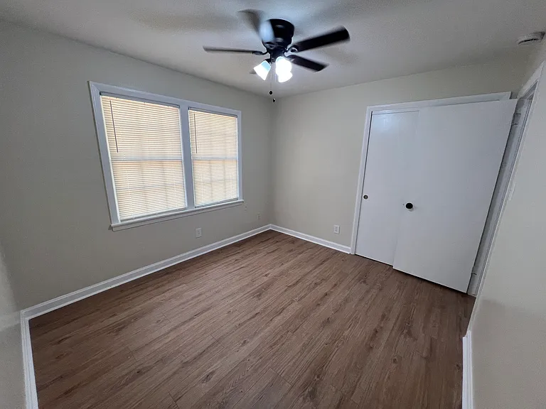 102 Juniper Cir — Photo 17