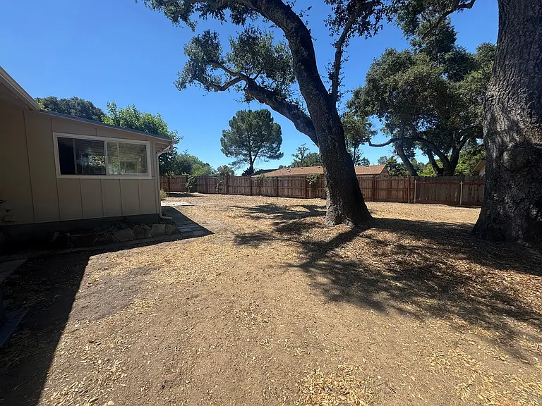 8800 Atascadero Ave — Photo 22