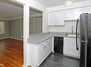 4018 W Thirteen Mile Rd #12138801, Royal Oak, MI 48073