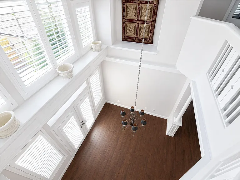 18 Doeskin Pl — Photo 11