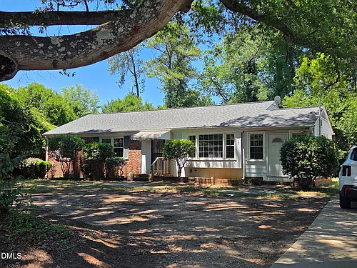 3428 Wade Ave Photo 1