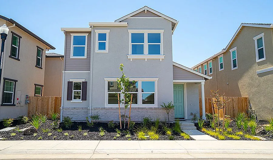 8356 Solfrid Way — Photo 1