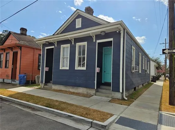 7638 Zimple St, New Orleans, LA 70118