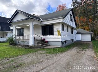 14535 16th Ave, Marne, MI 49435