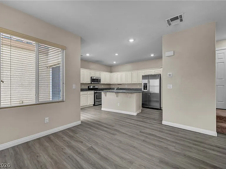 12052 Hathaway Pines Ln — Photo 13