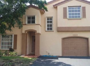 1221 NW 125th Ter, Sunrise, FL 33323