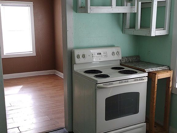 2nd image of 323 Osceola Ave