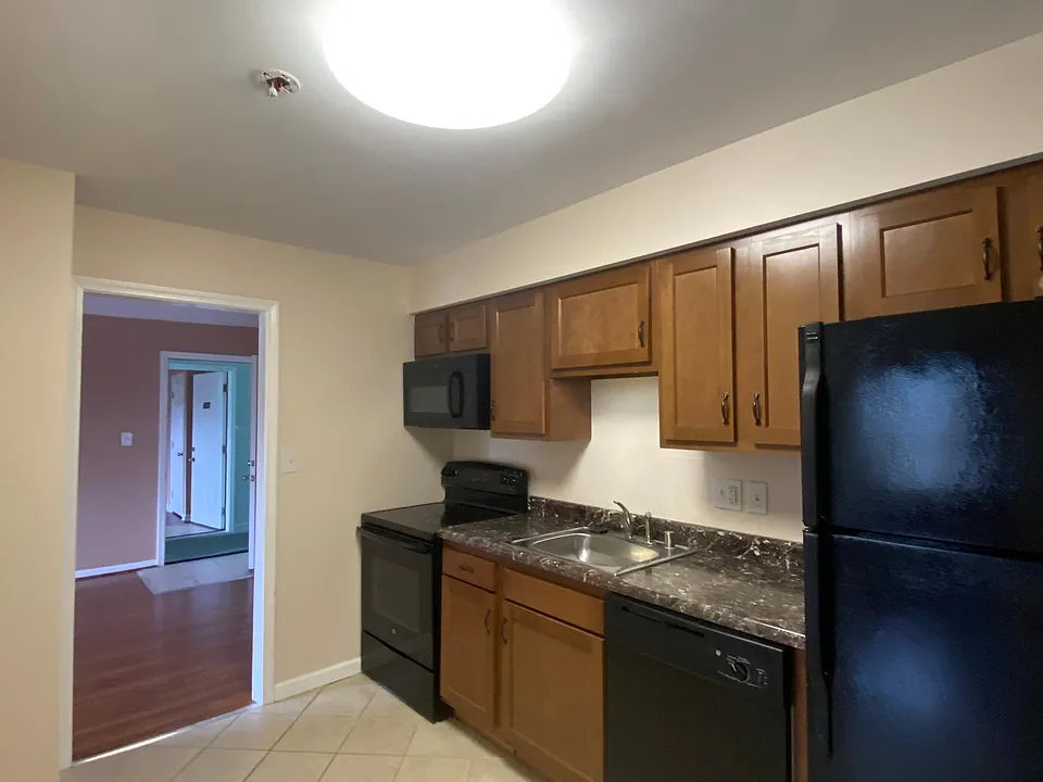 1413 Townley Dr #303