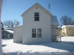 210 E Conan St, Ely, MN 55731