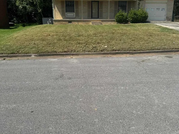 6117 Belgrade Dr NW, Huntsville, AL 35810