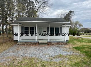 303 W Woodall St, Benson, NC 27504