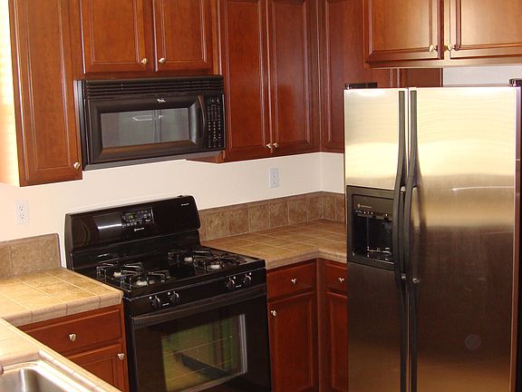 2nd image of 2310 Esplanade Cir