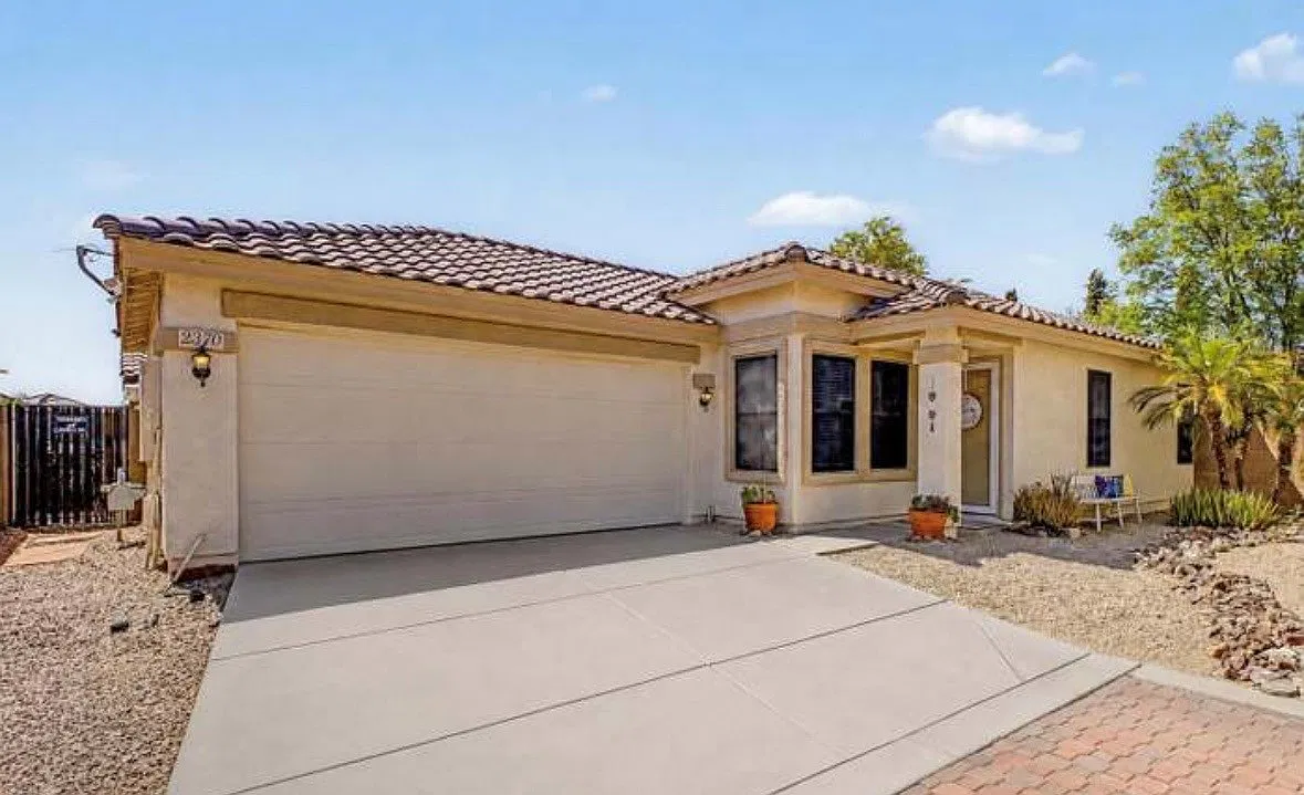 3 bed, 1316 sqft, $750 — Photo 1