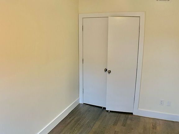 5th image of 362 Bainbridge St #4A