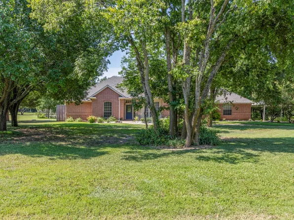 4516 Pecan Meadow Ct, Fort Worth, TX 76140