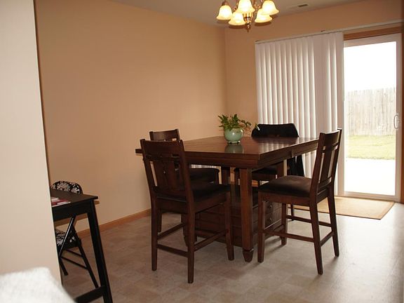 3rd image of 2531 Paige Ln