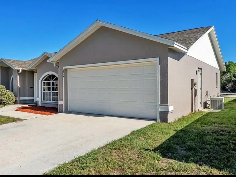 6714 Shepherd Oaks St — Photo 4
