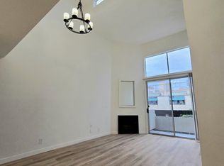 3050 W 4th St #309, Los Angeles, CA 90020