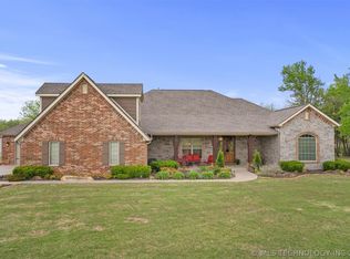 403105 W 2330th Dr, Bartlesville, OK 74006
