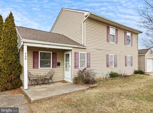 735 Woodtop Rd, Wilmington, DE 19804