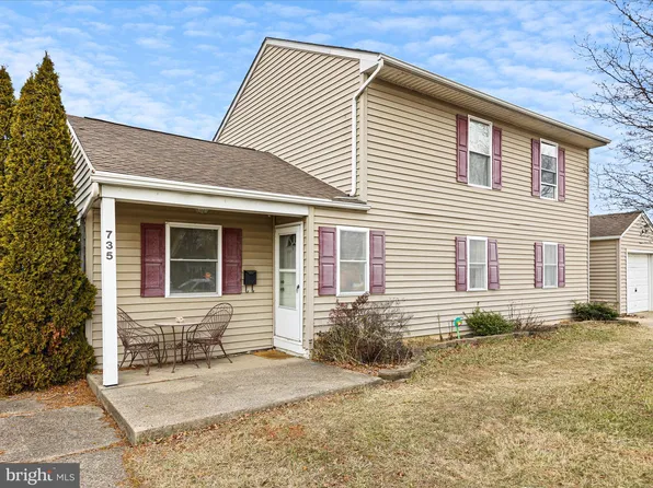 735 Woodtop Rd, Wilmington, DE 19804