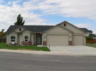 2248 Fieldstream Dr, Meridian, ID 83646