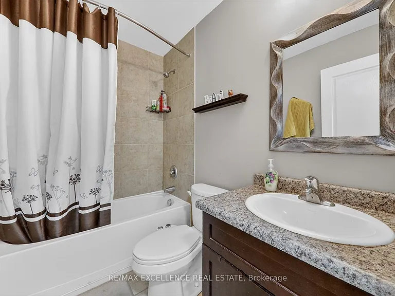 31 Donald Bell Dr — Photo 24
