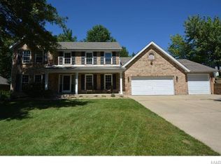 348 Clarkson Park Dr, Saint Charles, MO 63303
