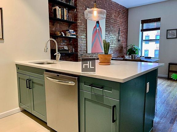 2nd image of 505 W 173rd St #4