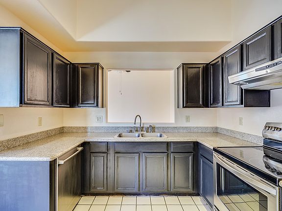 2nd image of 4817 W Kerry Ln