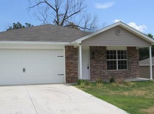 3904 N 28th St, Fort Smith, AR 72904