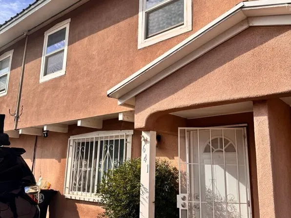 641 Camino Floretta NW, Albuquerque, NM 87107