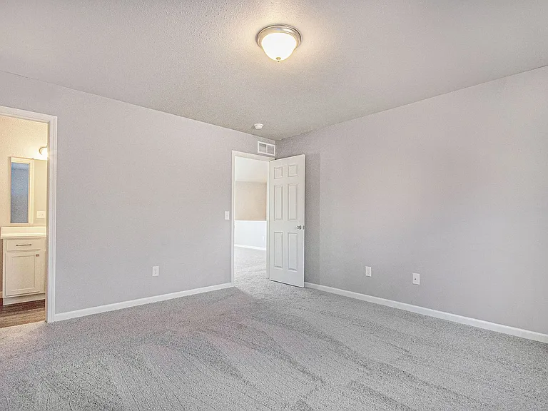 5233 Bittersweet Dr — Photo 43