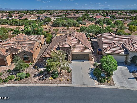3rd image of 4359 N MONTICELLO Drive