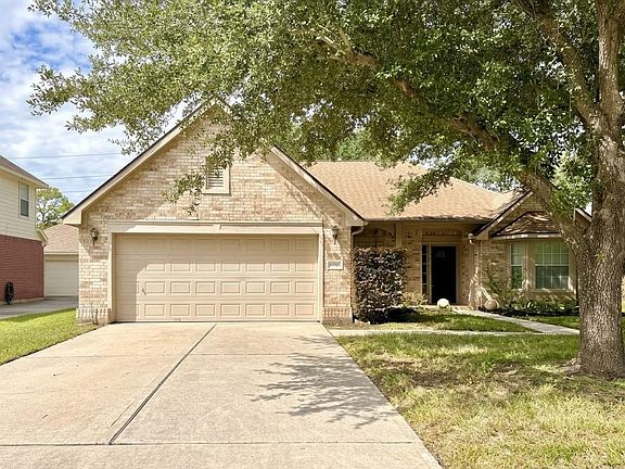 2nd image of 10707 Overton Cir