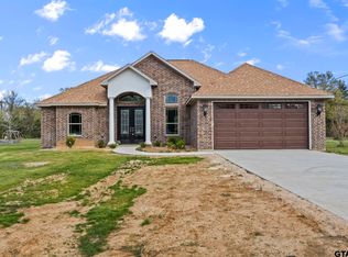69 County Road 4440, Mount Pleasant, TX 75455