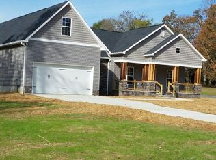 36 Wylan Ter, Summerville, GA 30747