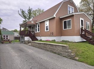 17 Perley St, Lewiston, ME 04240