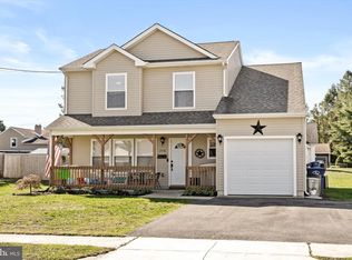 256 6th St E, Florence, NJ 08518
