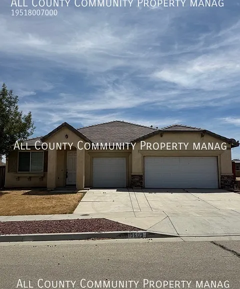 10609 Palomino Ave — Photo 2