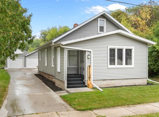 1405 N Charlotte St, Appleton, WI 54911