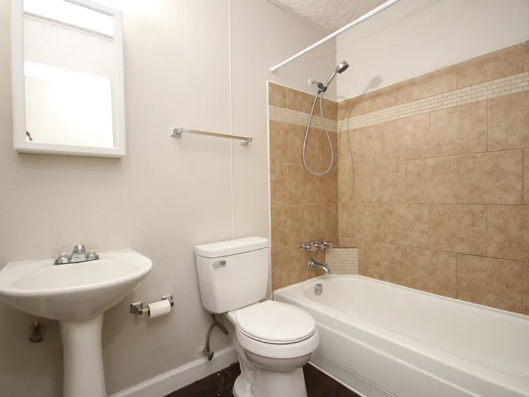 4745 Praline Ln — Photo 15