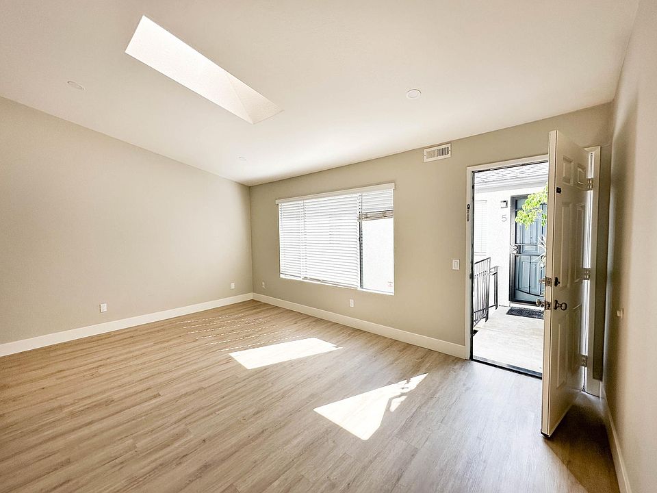 1st image of 4123 30th St APT 3