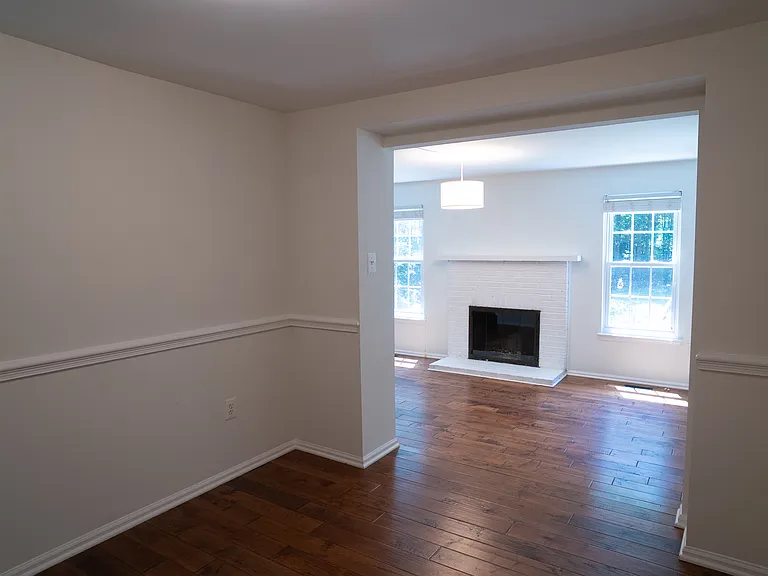 10100 Walnut Wood Ct — Photo 20