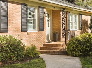 719 Madras Ln, Charlotte, NC 28211