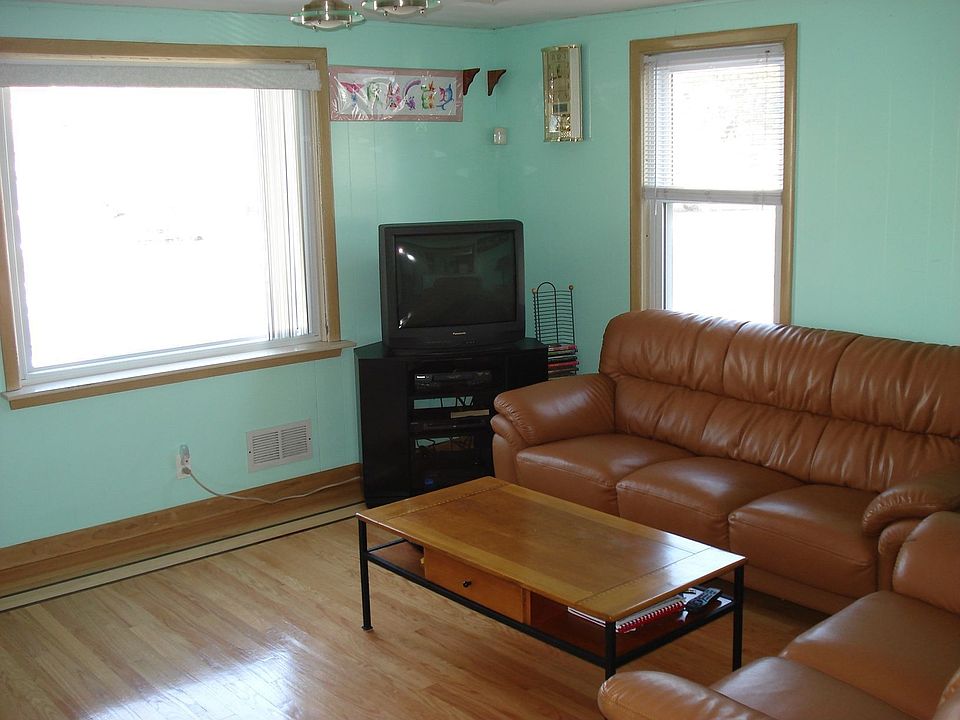 156 Holyoke St, Lynn, MA 01905 Zillow