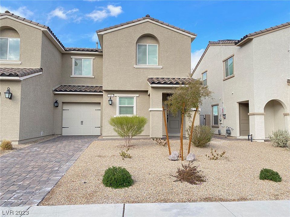1st image of 304 Quail Dove Ave