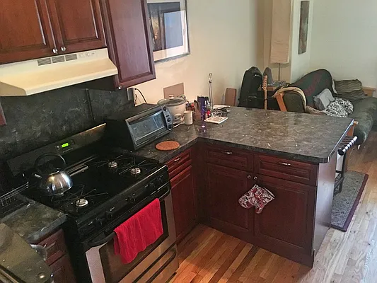 Rented by East Williamsburg Realty Inc | media 10